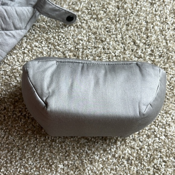 Ergobaby Infant insert - Picture 4 of 6